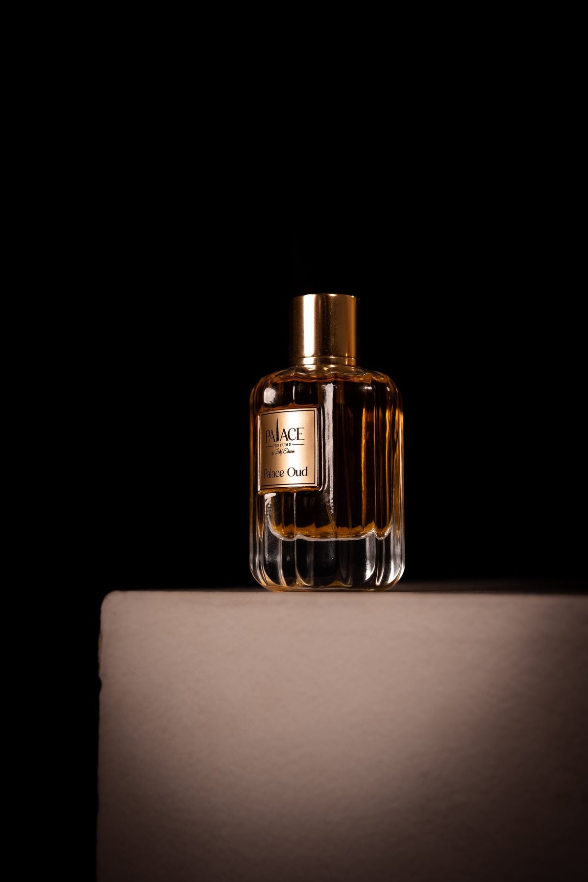 Palace Oud bottle detail